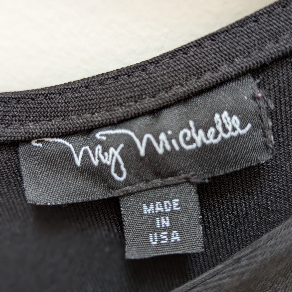 Classic Black Sleeveless Sheath Dress | Wiggle Fit | Way Michelle | Made in USA - Picture 3 of 4